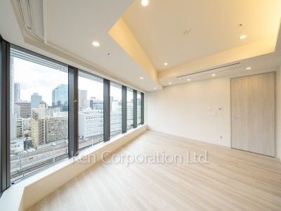 リビングダイニングキッチン※画像は同タイプの1024号室（SAタイプ・スノーグレージュ）です。階数・カラータイプが異なる場合があります。 ※10階の同じ間取タイプを撮影。仕様が異なることがあります。