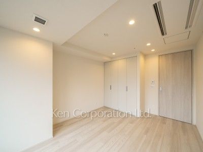 マスターベッドルーム※画像は同タイプの1024号室（SAタイプ・スノーグレージュ）です。階数・カラータイプが異なる場合があります。 ※10階の同じ間取タイプを撮影。仕様が異なることがあります。