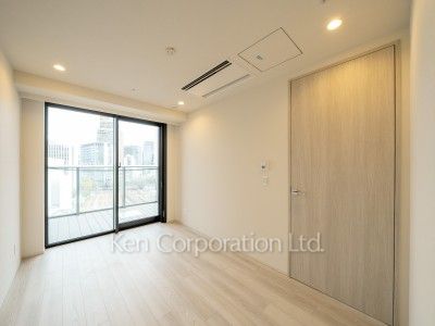 ベッドルーム※画像は同タイプの1024号室（SAタイプ・スノーグレージュ）です。階数・カラータイプが異なる場合があります。 ※10階の同じ間取タイプを撮影。仕様が異なることがあります。