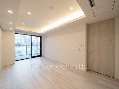 リビングダイニング※画像は同タイプの1023号室（SBタイプ・スノーグレージュ）です。階数・カラータイプが異なる場合があります。 ※10階の同じ間取タイプを撮影。仕様が異なることがあります。