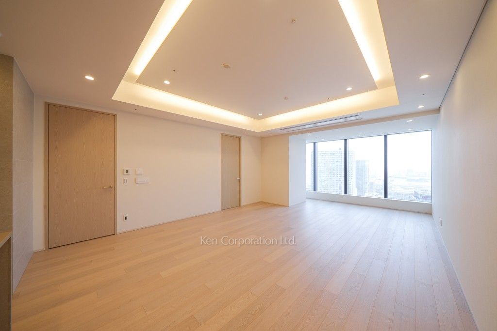 TAKANAWA GATEWAY CITY RESIDENCEの写真 居室（LDなど） ※36階の同じ間取タイプを撮影。仕様が異なることがあります。