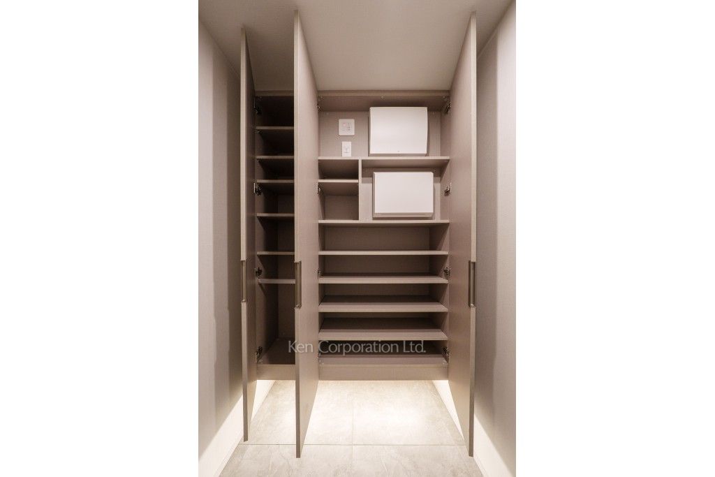 TAKANAWA GATEWAY CITY RESIDENCEの写真 シューズクローゼット