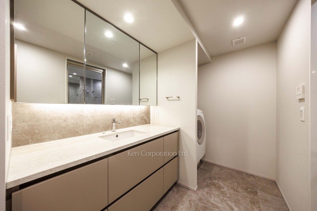 TAKANAWA GATEWAY CITY RESIDENCEの写真 パウダールーム ※8階の同じ間取タイプを撮影。仕様が異なることがあります。