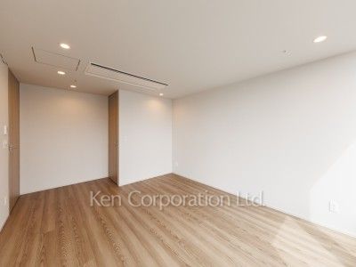 マスターベッドルーム