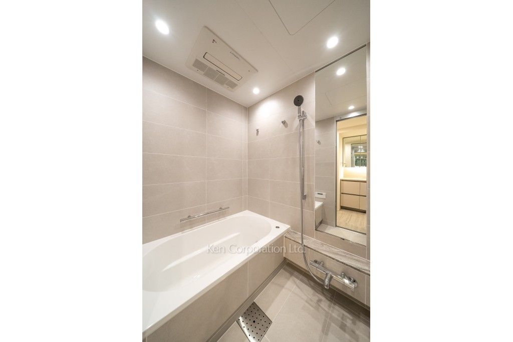 TAKANAWA GATEWAY CITY RESIDENCEの写真 バスルーム※画像は同タイプの1022号室（SCタイプ・スノーグレージュ）です。階数・カラータイプが異なる場合があります。 ※10階の同じ間取タイプを撮影。仕様が異なることがあります。