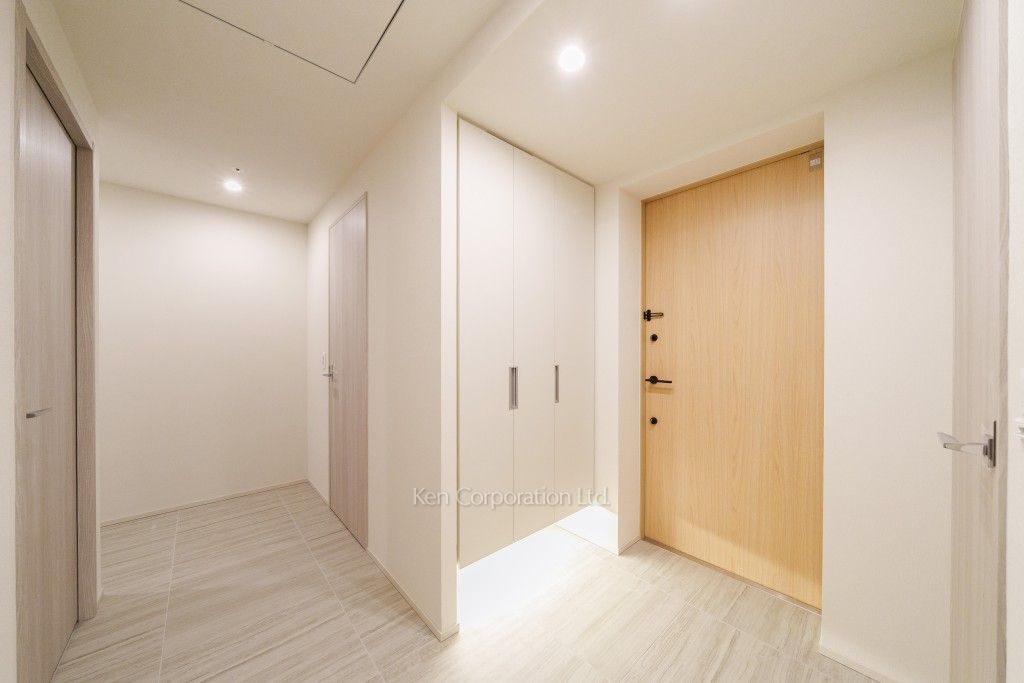 TAKANAWA GATEWAY CITY RESIDENCEの写真 玄関 ※9階の同じ間取タイプを撮影。仕様が異なることがあります。