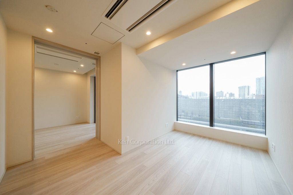 TAKANAWA GATEWAY CITY RESIDENCEの写真 リビングダイニングキッチン※画像は同タイプの1011号室（SNタイプ・スノーグレージュ）です。階数・カラータイプが異なる場合があります。 ※10階の同じ間取タイプを撮影。仕様が異なることがあります。