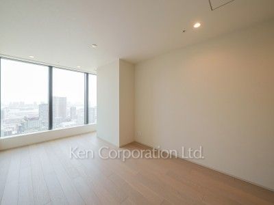 TAKANAWA GATEWAY CITY RESIDENCEの写真 ベッドルーム ※36階の同じ間取タイプを撮影。仕様が異なることがあります。
