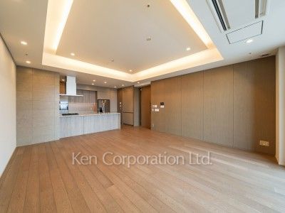 TAKANAWA GATEWAY CITY RESIDENCEの写真 居室（LDなど） ※38階の同じ間取タイプを撮影。仕様が異なることがあります。