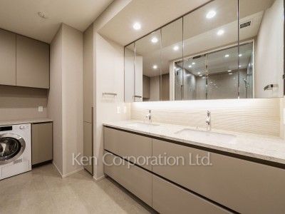 TAKANAWA GATEWAY CITY RESIDENCEの写真 パウダールーム ※38階の同じ間取タイプを撮影。仕様が異なることがあります。