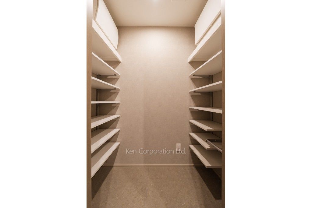 TAKANAWA GATEWAY CITY RESIDENCEの写真 シューズインクローゼット ※38階の同じ間取タイプを撮影。仕様が異なることがあります。
