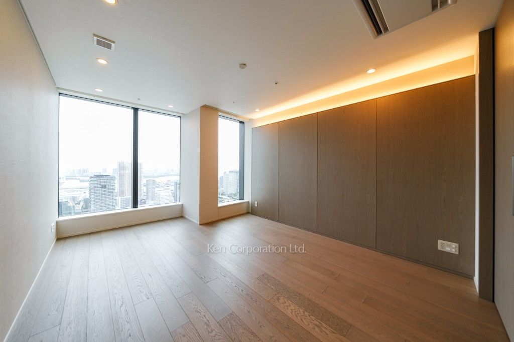 TAKANAWA GATEWAY CITY RESIDENCEの写真 マスターベッドルーム ※38階の同じ間取タイプを撮影。仕様が異なることがあります。