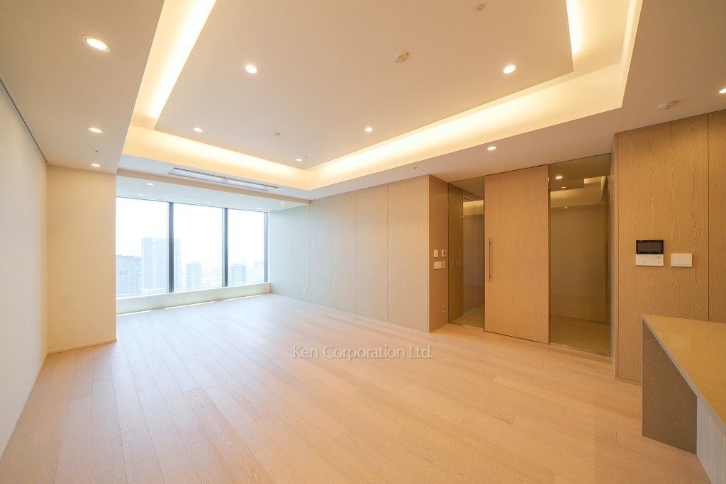 TAKANAWA GATEWAY CITY RESIDENCEの写真 居室（LDなど） ※36階の同じ間取タイプを撮影。仕様が異なることがあります。