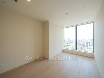 TAKANAWA GATEWAY CITY RESIDENCEの写真 ベッドルーム ※36階の同じ間取タイプを撮影。仕様が異なることがあります。