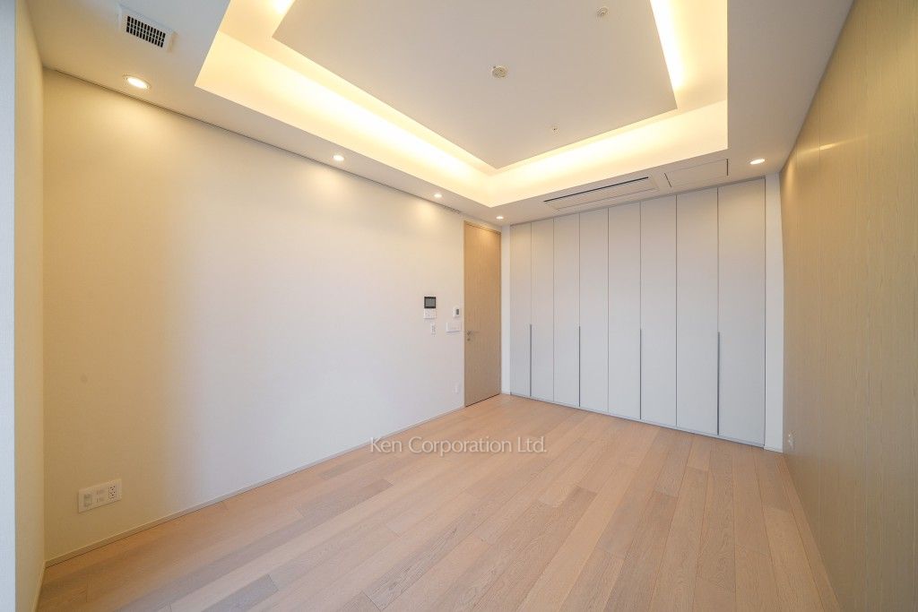 TAKANAWA GATEWAY CITY RESIDENCEの写真 マスターベッドルーム ※36階の同じ間取タイプを撮影。仕様が異なることがあります。