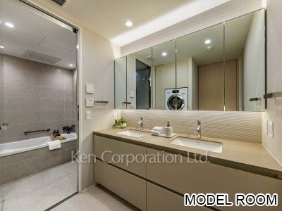 パウダールーム　※MODEL ROOM ※31階の同じ間取タイプを撮影。仕様が異なることがあります。