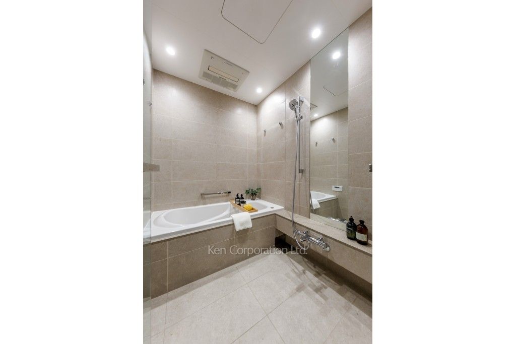 TAKANAWA GATEWAY CITY RESIDENCEの写真 バスルーム　※MODEL ROOM ※31階の同じ間取タイプを撮影。仕様が異なることがあります。