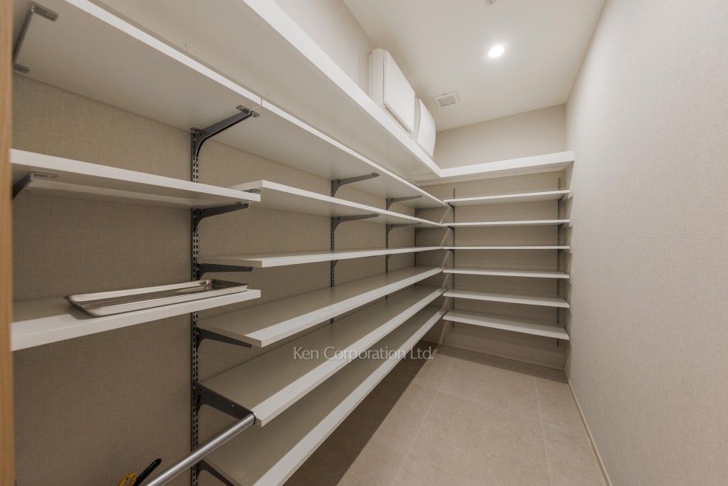 TAKANAWA GATEWAY CITY RESIDENCEの写真 シューズインクローゼット ※35階の同じ間取タイプを撮影。仕様が異なることがあります。