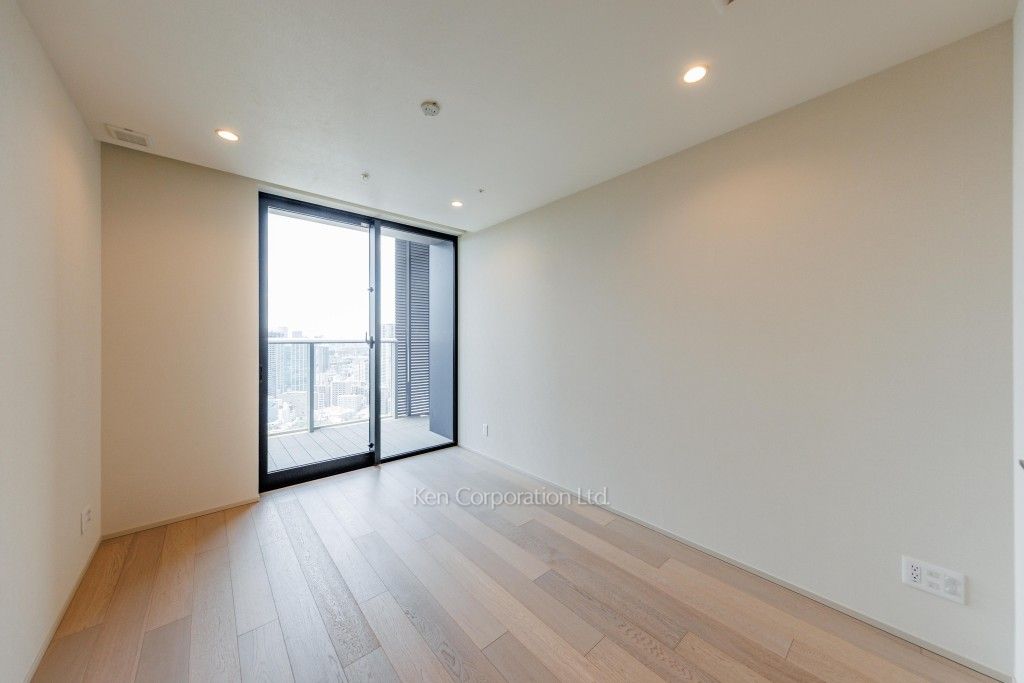 TAKANAWA GATEWAY CITY RESIDENCEの写真 ベッドルーム ※35階の同じ間取タイプを撮影。仕様が異なることがあります。