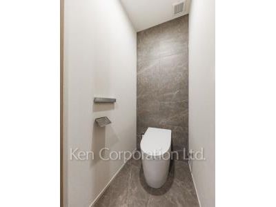 TAKANAWA GATEWAY CITY RESIDENCEの写真 トイレ ※33階の同じ間取タイプを撮影。仕様が異なることがあります。
