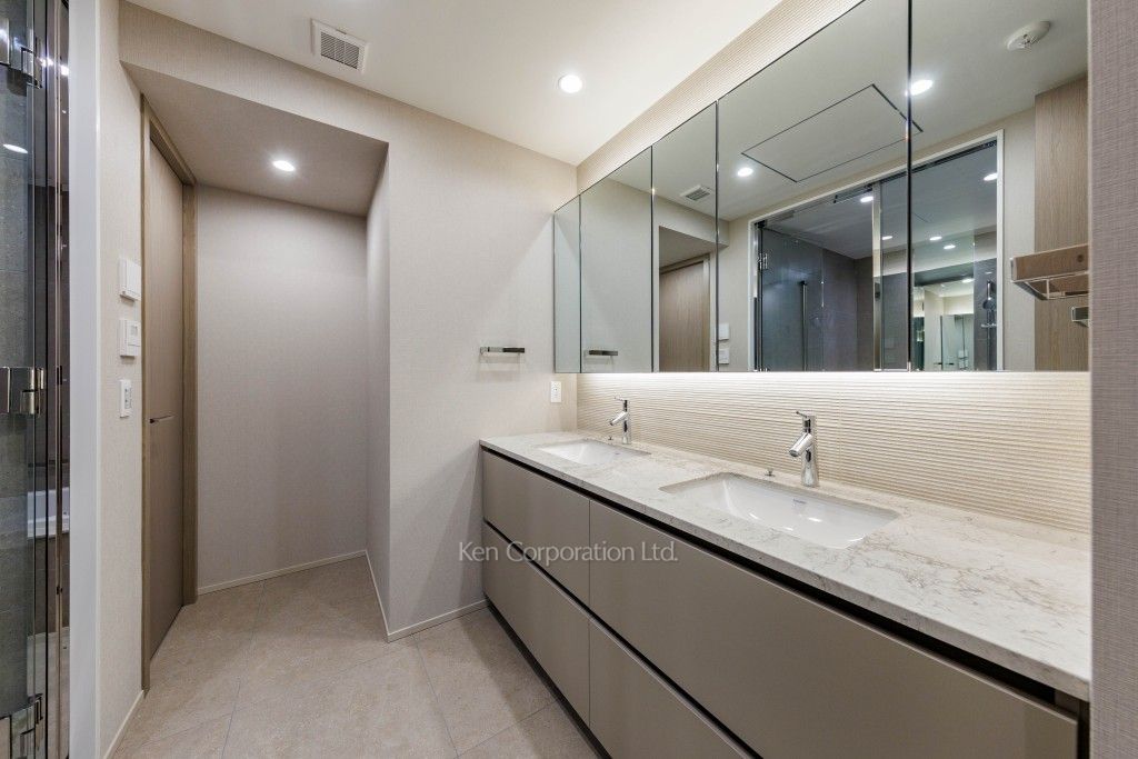 TAKANAWA GATEWAY CITY RESIDENCEの写真 パウダールーム ※33階の同じ間取タイプを撮影。仕様が異なることがあります。