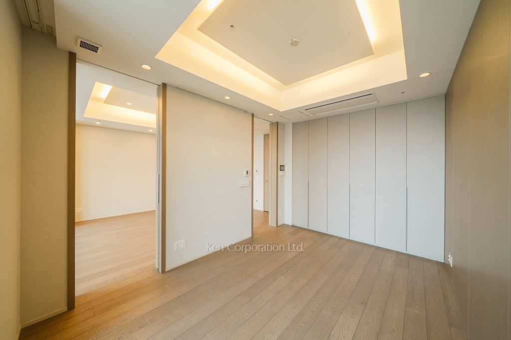 TAKANAWA GATEWAY CITY RESIDENCEの写真 マスターベッドルーム ※38階の同じ間取タイプを撮影。仕様が異なることがあります。