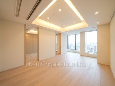 TAKANAWA GATEWAY CITY RESIDENCEの写真 居室（LDなど） ※36階の同じ間取タイプを撮影。仕様が異なることがあります。