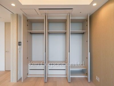 TAKANAWA GATEWAY CITY RESIDENCEの写真 クローゼット ※36階の同じ間取タイプを撮影。仕様が異なることがあります。