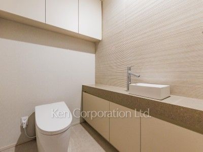 TAKANAWA GATEWAY CITY RESIDENCEの写真 トイレ ※35階の同じ間取タイプを撮影。仕様が異なることがあります。