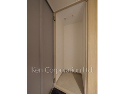 TAKANAWA GATEWAY CITY RESIDENCEの写真 デリバリートランクルーム※画像は1008号室（SQタイプ・スノーグレージュ）です。