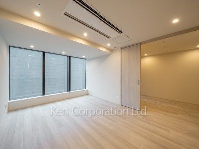 リビングダイニングキッチン※画像は同タイプの1006号室（SSタイプ・スノーグレージュ）です。階数・カラータイプが異なる場合があります。 ※10階の同じ間取タイプを撮影。仕様が異なることがあります。