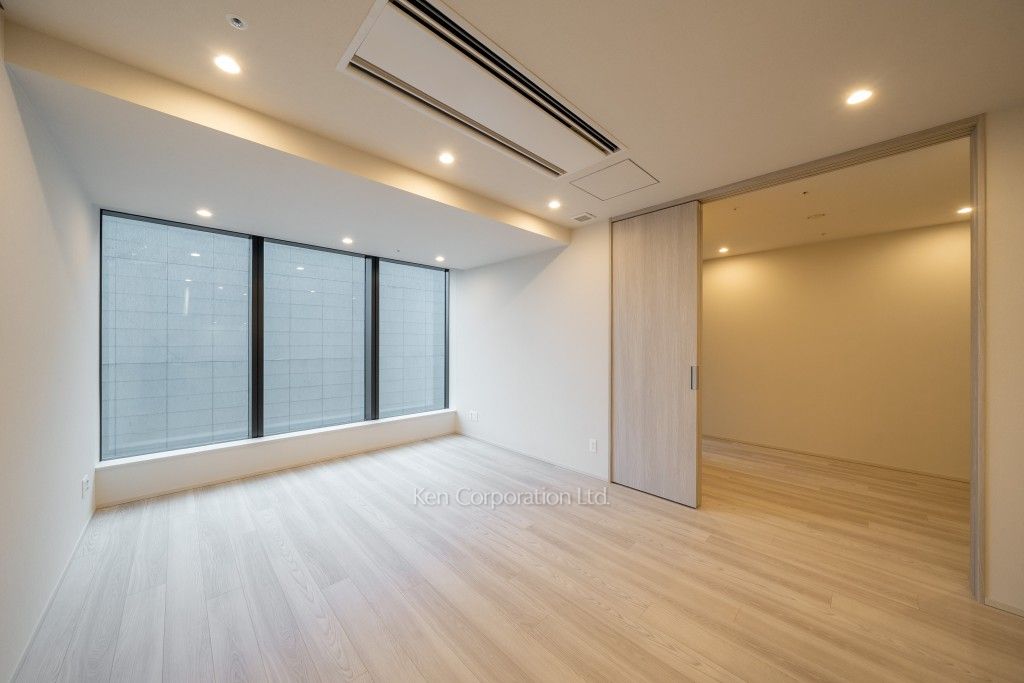 TAKANAWA GATEWAY CITY RESIDENCEの写真 リビングダイニングキッチン※画像は同タイプの1006号室（SSタイプ・スノーグレージュ）です。階数・カラータイプが異なる場合があります。 ※10階の同じ間取タイプを撮影。仕様が異なることがあります。