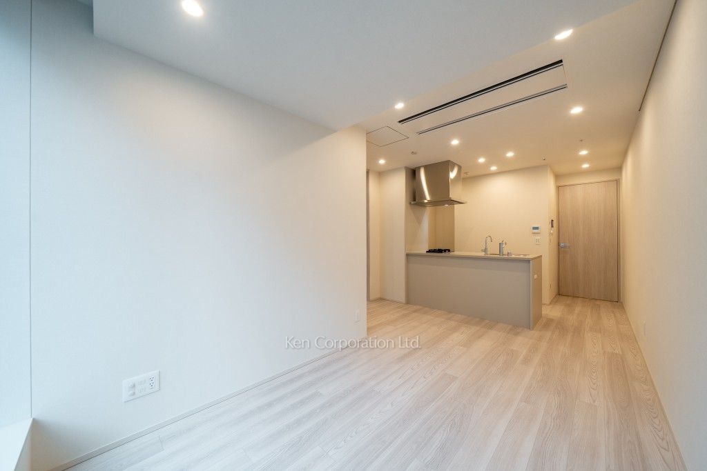 TAKANAWA GATEWAY CITY RESIDENCEの写真 リビングダイニングキッチン※画像は同タイプの1003号室（SVタイプ・スノーグレージュ）です。階数・カラータイプが異なる場合があります。 ※10階の同じ間取タイプを撮影。仕様が異なることがあります。