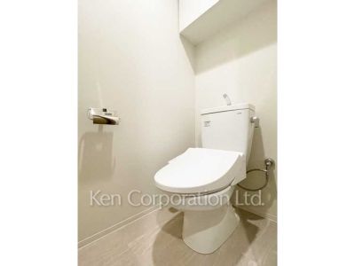 トイレ ※写真・画像は実際と異なる場合がございます。部屋写真は同一タイプのものです。（ただし、画像中にタイプ名の記載がある場合はその記載内容を優先します。）