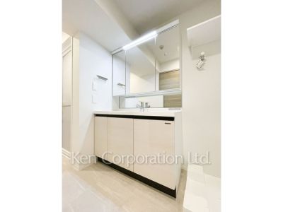 パウダールーム ※写真・画像は実際と異なる場合がございます。部屋写真は同一タイプのものです。（ただし、画像中にタイプ名の記載がある場合はその記載内容を優先します。）