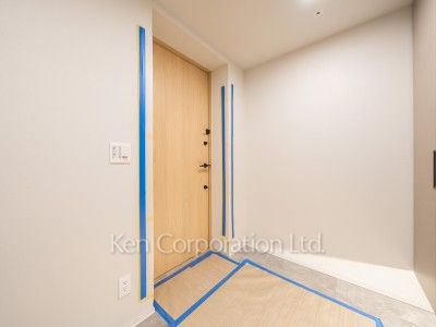 TAKANAWA GATEWAY CITY RESIDENCEの写真 玄関※画像は同タイプの801号室（RXタイプ・モカグレージュ）です。階数・カラータイプが異なる場合があります。 ※8階の同じ間取タイプを撮影。仕様が異なることがあります。