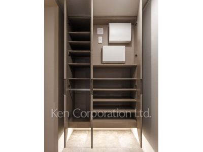TAKANAWA GATEWAY CITY RESIDENCEの写真 シューズクローゼット