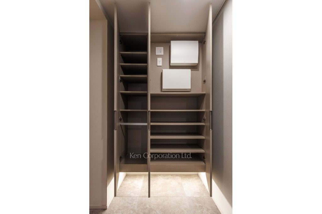 TAKANAWA GATEWAY CITY RESIDENCEの写真 シューズクローゼット