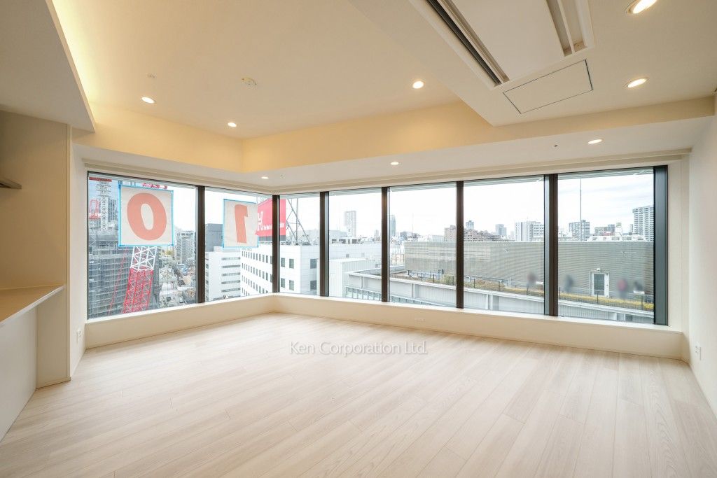 TAKANAWA GATEWAY CITY RESIDENCEの写真 リビングダイニングキッチン※画像は同タイプの1013号室（SLタイプ・スノーグレージュ）です。階数・カラータイプが異なる場合があります。 ※10階の同じ間取タイプを撮影。仕様が異なることがあります。