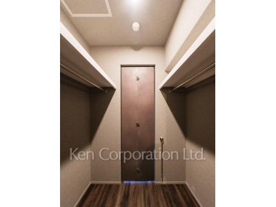 デュオフラッツ池尻大橋の写真 ウォークインクローゼット ※12階の同じ間取タイプを撮影。仕様が異なることがあります。