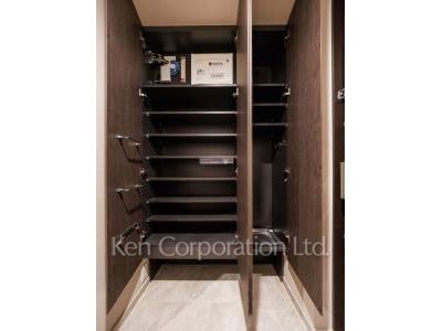 Brillia Tower 浜離宮の写真 シューズクローゼット