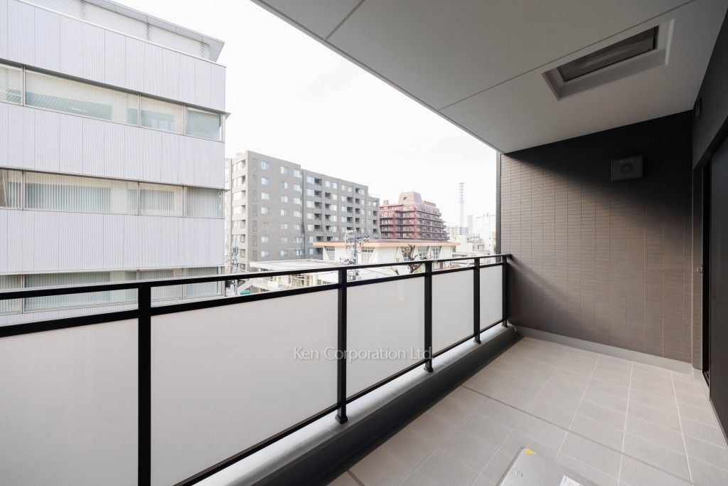 ザ・パークハウス千代田六番町の写真 バルコニー