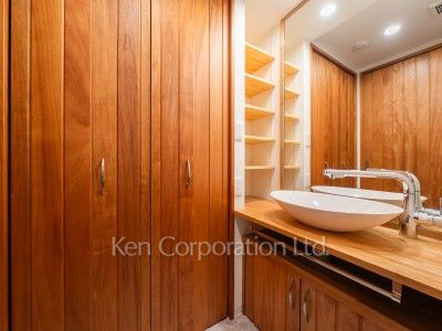 パウダールーム