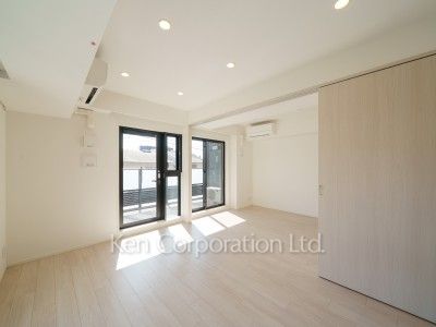 居室（LDなど） ※3階の同じ間取タイプを撮影。仕様が異なることがあります。