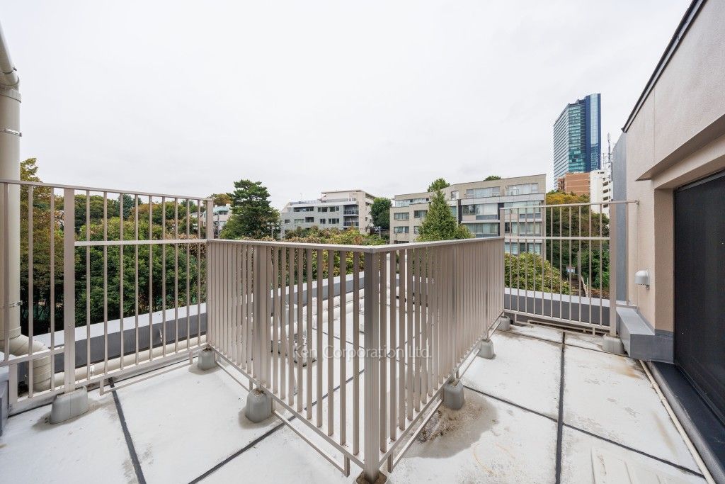 Brillia ist 池尻大橋の写真 ルーフバルコニー