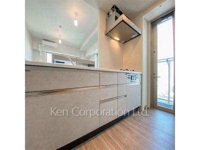 キッチン ※写真・画像は実際と異なる場合がございます。部屋写真は同一タイプのものです。（ただし、画像中にタイプ名の記載がある場合はその記載内容を優先します。）