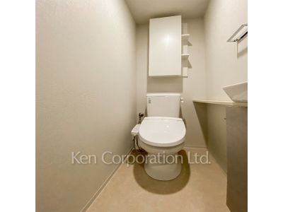 トイレ ※写真・画像は実際と異なる場合がございます。部屋写真は同一タイプのものです。（ただし、画像中にタイプ名の記載がある場合はその記載内容を優先します。）