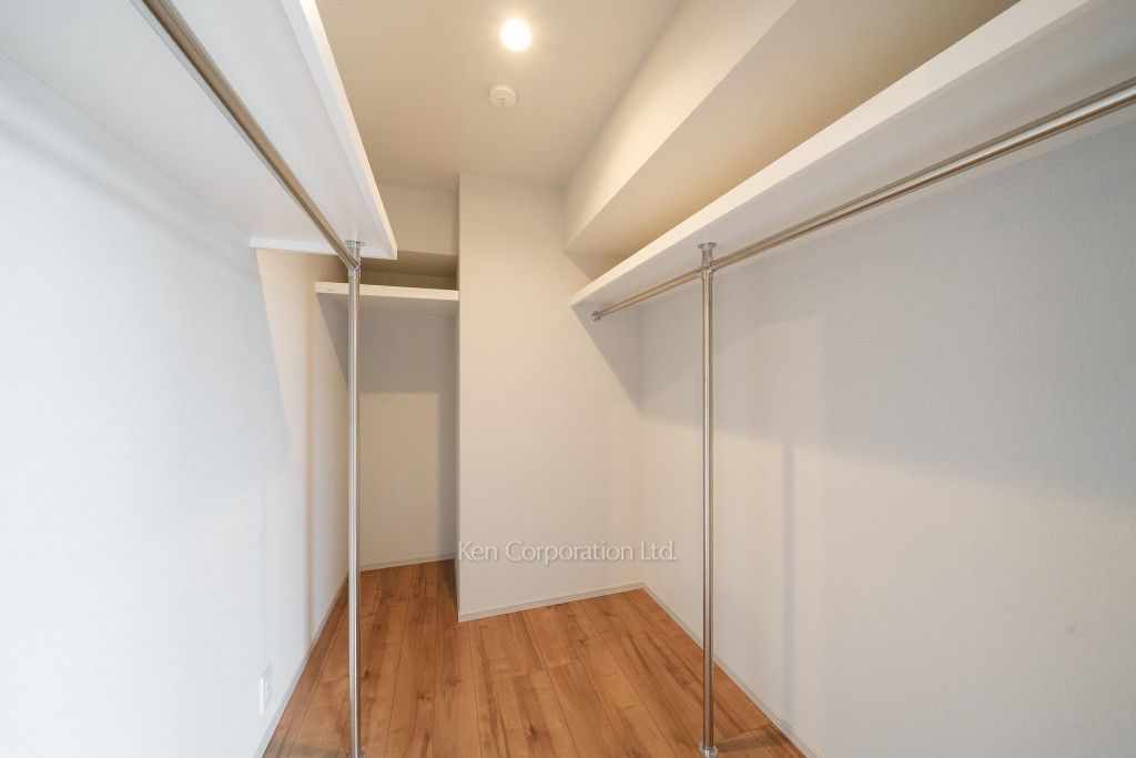 Le UnDeux南青山の写真 ウォークインクローゼット ※9階の同じ間取タイプを撮影。仕様が異なることがあります。