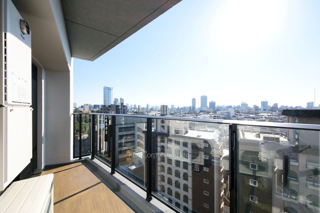 Le UnDeux南青山の写真 バルコニー