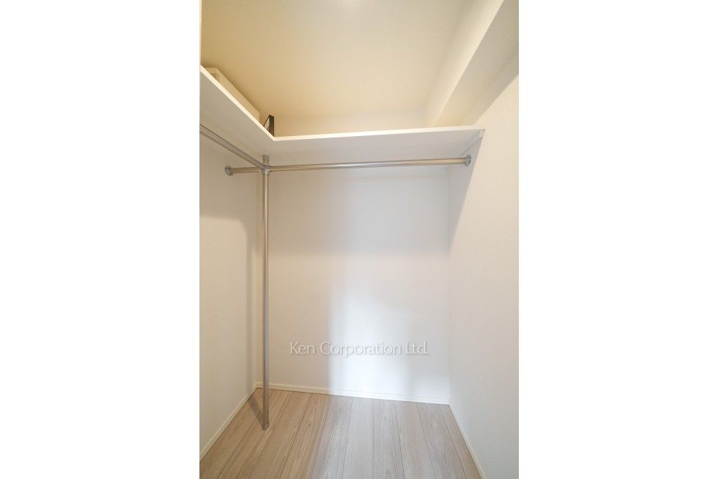 AIFLAT渋谷西原の写真 ウォークインクローゼット